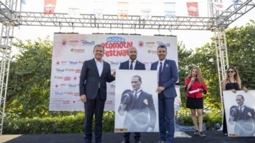 Başkan Seçer, MODER Otomotiv Festivali’nin Açılışına Katıldı