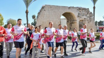 “16. Uluslararası Tarsus Yarı Maratonu” Koşuldu