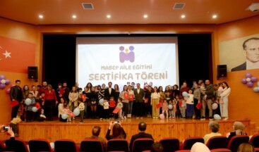 Yenişehir Belediyesi anne ve baba eğitimlerini sürdürüyor