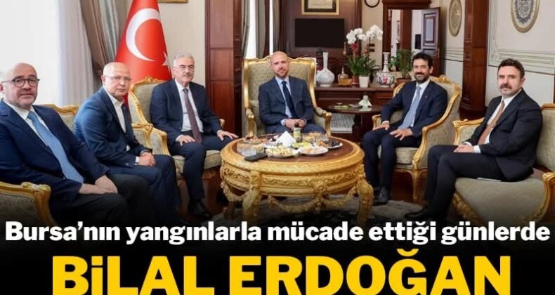 Bilal Erdoğan vali koltuğunda Bursa’da orman yangınlarıyla mücadele edilen günlerde Bilal Erdoğan’ın vali Ayyıldız’ı ziyaret etti. Bilal Erdoğan valinin koltuğunda oturdu.