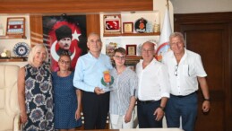 Kardeş Kentler Derneği Anamur Belediye Başkanı Durmuş DENİZ’i Ziyaret Etti.
