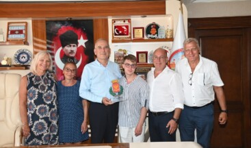 Kardeş Kentler Derneği Anamur Belediye Başkanı Durmuş DENİZ’i Ziyaret Etti.