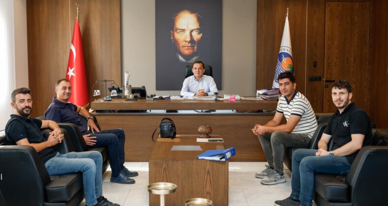 Başkan Abdullah Özyiğit, İnşaat Mühendisleri Odası Başkanı Hüseyin Erkan ve yönetimini makamında ağırladı.