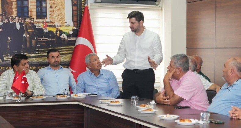 Tarsus Belediye Başkanı Sayın Ali Boltaç Tarsus Esnaf Odaları Birliği başkanlarımızla bir araya geldik.