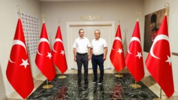 Yusuf İzzettin ÇETİN, Tarsus Kaymakamı Mehmet Ali AKYÜZ’Ü ziyaret etti.