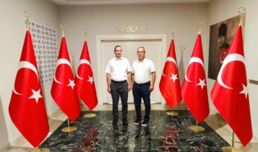 Yusuf İzzettin ÇETİN, Tarsus Kaymakamı Mehmet Ali AKYÜZ’Ü ziyaret etti.