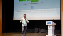 Yenişehir Belediyesi Öğretmen Semineri Düzenledi.!