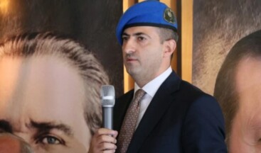 AKP’li Çelebi Komando Beresiyle İkna Turunda.!