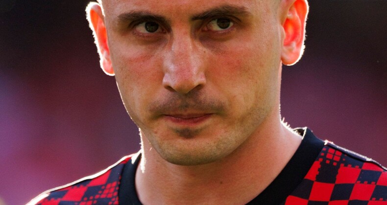 Benfica’dan Fenerbahçe’ye transfer olan Kerem Aktürkoğlu İstanbul’a geliyor.