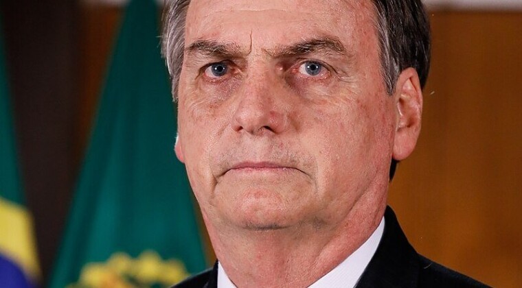 Eski Brezilya Devlet Başkanı Jair Bolsonaro, darbe girişimi nedeniyle 27 yıl hapis cezasına çarptırıldı.
