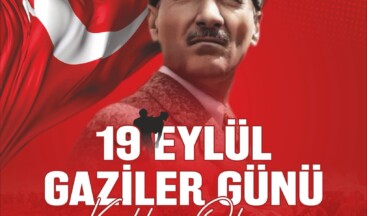 ALİ BOLTAÇ’TAN 19 EYLÜL GAZİLER GÜNÜ MESAJI..  “Gaziler, yaşayan abidelerimizdir” diyen Gazi Mustafa Kemal Atatürk’ün yolunda…  Bu toprakların bağımsızlığını, özgürlüğünü ve geleceğini kahraman gazilerimize borçluyuz. Onların cesareti, vatan sevgisi ve fedakârlığı milletimizin ortak gururudur.  Şehitlerimizi rahmetle, gazilerimizi minnet ve şükranla anıyoruz. Aziz hatıranız sonsuza dek yaşayacak. 🇹🇷  #GazilerGünü #AliBoltaç #TarsusBelediyesi #tarsustagelecekvar