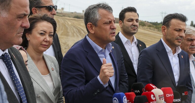 Özgür Özel, Trump’ın ‘hileli seçim’ ifadesine dikkat çekti: Demek ki seçiminde tartışma varsa meşruiyetin yok, demokratik yönetmiyorsan meşruiyetin yok