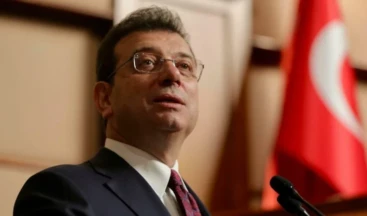 İmamoğlu’nun bilirkişi davası ertelendi! CHP’nin Cumhurbaşkanı adayı ve tutuklu İBB Başkanı Ekrem İmamoğlu, tutuklanmadan önce bilirkişi S.B. hakkında düzenlediği basın toplantısı nedeniyle hakim karşısına çıktı. Dava, 12 Aralık’a ertelendi.