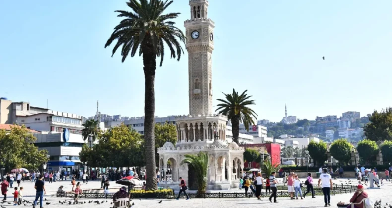 Son dakika… İzmir’de CHP’li üç belediyeye soruşturma: Bakanlık müfettiş görevlendirdi! Son dakika haberi… İçişleri Bakanlığı tarafından İzmir’de çöp sorunlarının yaşandığı Konak, Buca ve Karabağlar belediyeleri hakkında inceleme başlatıldı.