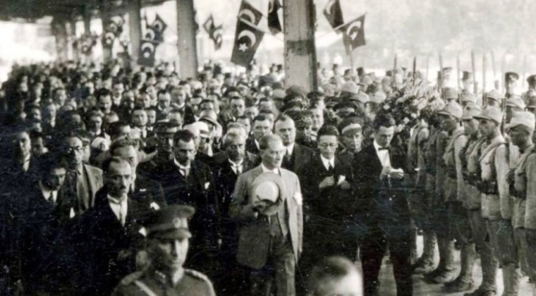 Tarihte Bugün | Ankara, 102 yıl önce başkent oldu.