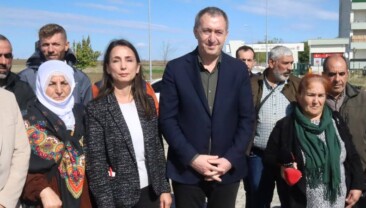 Dem’den Demirtaş’a Ziyaret