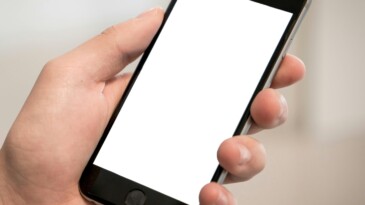 Cep telefonlarında ÖTV matrahları düzenlendi.  • 4.500 TL ve altı cep telefonları için vergi oranı %25, • 4.500-9.000 TL arası için %40, • 9.000 TL ve üzeri için ise %50 olarak uygulanacak.