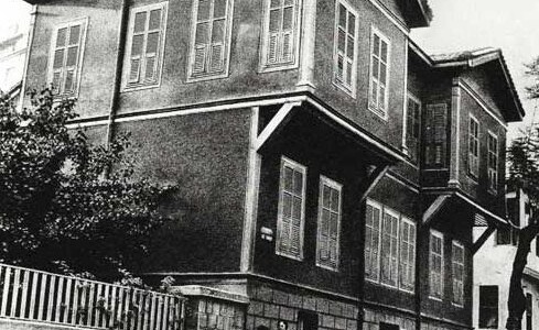 Restorasyon nedeniyle kapatılan Mustafa Kemal Atatürk’ün doğduğu ve çocukluğunu geçirdiği Selanik’teki ev, 10 Kasım’da yeniden açılacak.