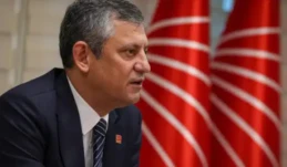 CHP Genel Başkanı Özgür ÖZEL; Acının saati 04.17’de kaybettiğimiz canlarımız için hep beraber yürüdük,