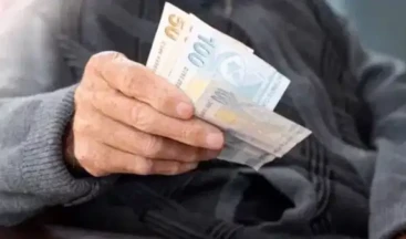 CHP’li Kılıç’tan emeklilerin bayram ikramiyesi için kanun teklifi CHP İzmir Milletvekili Sevda Erdan Kılıç, emeklilerin bayram ikramiyesinin bir aylık net asgari ücret tutarına çıkarılması için kanun teklifi verdi.