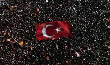 CHP GENEL BAŞKANI ÖZGÜR ÖZEL MEYDANLARI TİTRETTİ..!