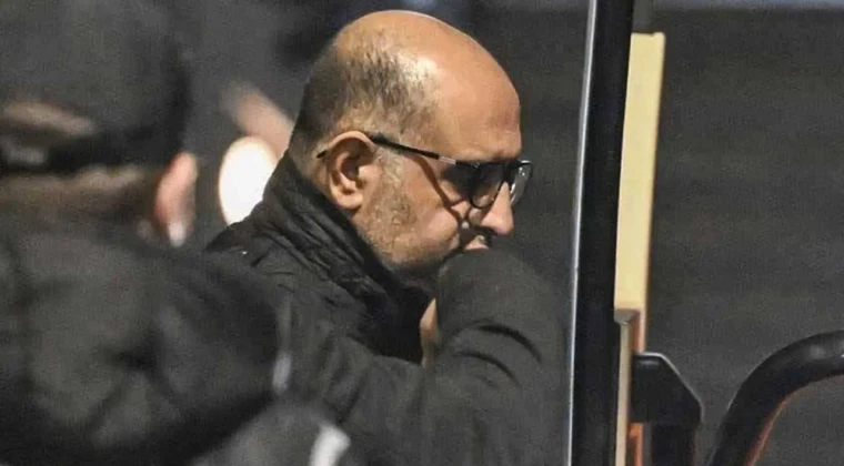 Aziz İhsan Aktaş davasında duruşma günü: Sanıklar 10 başlık altında savunma verecek Aziz İhsan Aktaş davası bugün görülmeye başlıyor. Suç örgütü lideri olduğu iddia edilen Aktaş ile birlikte, 34’ü tutuklu toplam 200 sanık ilk kez hakim karşısına çıkacak. Beşiktaş Belediye Başkanı Rıza Akpolat, Adana Büyükşehir Belediye Başkanı Zeydan Karalar ve Esenyurt Belediye Başkanı Ahmet Özer’in de aralarında yer aldığı isimler, 10 başlık altında savunma verecek. Duruşmanın ilk gününün büyük bir kısmının kimlik tespiti ile geçmesi bekleniyor