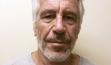 Epstein’ın ‘Baal’ adında bir banka hesabı olduğu ortaya çıktı.  •⁠ ⁠Baal: İsrailoğullarının eskiden taptığı şeytani bir put.