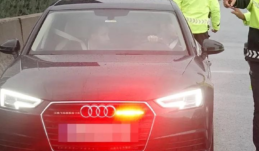 Yetkisiz çakar kullanan sürücülere 276 bin TL para cezası kesilecek.