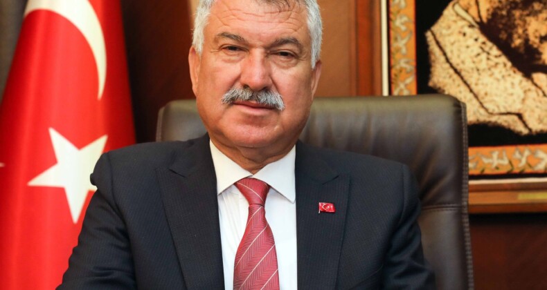 İstanbul Cumhuriyet Başsavcılığı’nın, Adana Büyükşehir Belediye Başkanı Zeydan Karalar hakkında verilen tahliye kararına yaptığı itiraz reddedildi.