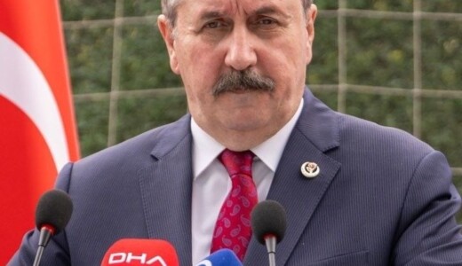 Cumhur İttifakı ortağı Mustafa Destici:   “Adaletin tekrar sağlanması için en düşük emekli maaşının 40 bin TL olması gerekmektedir.”