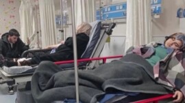 Amasya’da mevlit programında ikram edilen tavuklu pilavdan etkilendiği değerlendirilen 22 kişi hastaneye başvurdu; zehirlenme şüphesiyle yemekten numune alınırken, vatandaşların sağlık durumlarının iyi olduğu bildirildi.