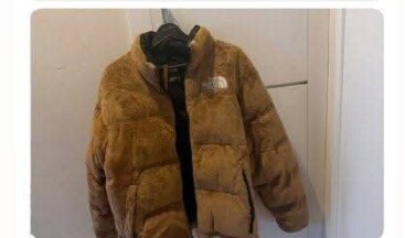 ‘Toşko’ olarak tanınan sosyal medya fenomeni Mazlum Aktürk, gözaltına alındığı gün üstünde olan montu “Nezarethanede yastık kullanımına uygun” açıklamasıyla 48 bin 758 TL’ye satışa çıkardı.