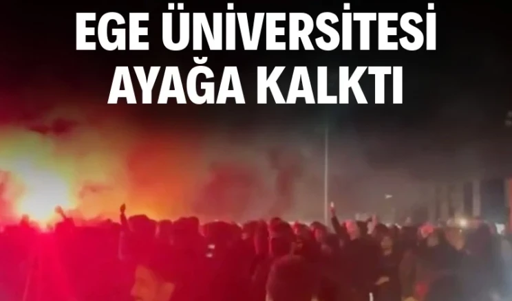 Ege Üniversitesi ayakta İzmir’de Ege Üniversitesi KYK Erkek Öğrenci Yurdu’nda kalan öğrenciler, sıcak su kesintileri, yemeklerin sağlıksız ve fiziki koşulların yetersiz olduğu gerekçesiyle yurt önünde eylem yaptı. Öğrenciler “Ocak ayında 50’den fazla arkadaşımız zehirlendi” diyerek yönetimi göreve çağırdı.
