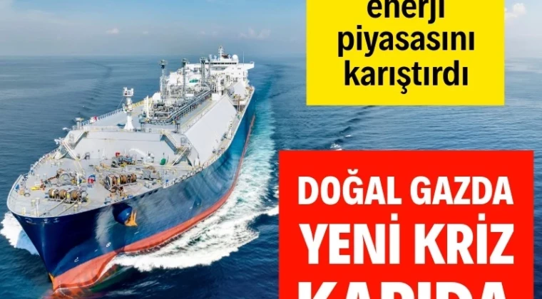 Doğal gazda yeni kriz kapıda ABD ve İsrail’in İran’a saldırması, 2022’deki Ukrayna savaşı sonrası görülen en büyük doğal gaz arz şoku riskini gündeme taşıdı. Küresel LNG ticaretinin beşte birinin geçtiği Hürmüz Boğazı’nda tanker trafiğinin durma noktasına gelmesi, fiyatlarda yeni bir yükseliş dalgası endişesini artırıyor. Özellikle dünyanın en büyük ikinci LNG ihracatçısı olan Katar kaynaklı sevkiyatlarda yaşanabilecek aksama, Asya ve Avrupa için kritik risk oluşturuyor.