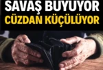 Savaş cüzdanları küçültür Vatandaş temel ihtiyaçlarını zor karşılıyor. Alışverişe para kalmıyor. Cüzdanlar küçülürken kemerler sıkılıyor. İran savaşı enflasyonu artıracak.
