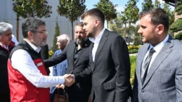 20 yaşındaki AKP’li paraya para demedi! 20 milyar liralık et… Polonya’da kurulan ve AKP’li genç ismin ortak olduğu şirketin, 93 bin ton et satışı karşılığında milyarlarca lira aldığı ortaya çıktı.