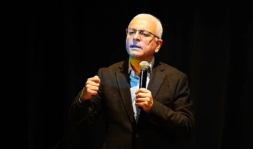 Merdan Yanardağ için Brüksel’de dayanışma etkinliği düzenlenecek. Yıllarını, insanımızın bilgilenmesi ve aydınlanması için harcayan ve ülkenin kötü gidişatı hakkında görüş ve düşüncelerini cesurca paylaşmaktan çekinmeyen Gazeteci-Yazar ve TELE 1 TV’nin kurucusu Dr. Merdan Yanardağ ile Brüksel’de “Dayanışma Etkinliği” düzenlendi.