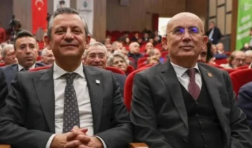 Erkol hamlesi: CHP yönetimi Ankara’da toplanıyor CHP’de Ankara İl Başkanı Ümit Erkol’un tutuklanması CHP’yi harekete geçirdi. Özgür Özel’in çağrısıyla tüm il başkanları Ankara’da toplanacak, süreç masaya yatırılacak