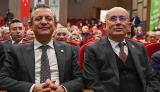 Erkol hamlesi: CHP yönetimi Ankara’da toplanıyor CHP’de Ankara İl Başkanı Ümit Erkol’un tutuklanması CHP’yi harekete geçirdi. Özgür Özel’in çağrısıyla tüm il başkanları Ankara’da toplanacak, süreç masaya yatırılacak