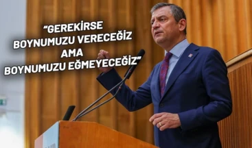 Özgür Özel’den kritik ‘Gülistan Doku’ iddiası: Bakanın danışmanından gazetecilere not… CHP Genel Başkanı Özgür Özel, TBMM’de partisinin grup toplantısında gündeme ilişkin açıklamalarda bulundu. Özel, Gülistan Doku dosyasındaki gözaltıların ardından Furkan Torlak’ın haberin nasıl yapılacağına ilişkin not gönderdiğini, Adalet Bakanı Akın Gürlek’in talimatıyla operasyon yapıldığını vurgulanmasını istediğini söyledi.