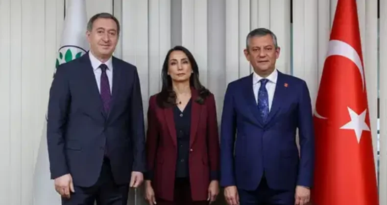 ‘Ara seçim turu’ başladı! Özgür Özel’den DEM Parti’ye ziyaret DEM Parti Eş Genel Başkanları Tülay Hatimoğulları ve Tuncer Bakırhan’ı ziyaret ediyor. Özel’in ziyaretleri hafta boyu sürecek.