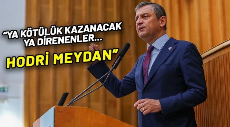 Özel’den ara seçime kapıları kapatan Bahçeli’ye ‘Türkeş’li’ yanıt CHP lideri Özel ara seçime kapıları kapatan MHP lideri Bahçeli’ye yanıt verdi. Özel, “Ara seçime karşı olmak anayasaya karşı olmaktır. Türkeş’in kaçınmadığı sandıktan Bahçeli’nin kaçınması doğru değil” dedi. Cumhur İttifakı’na da çağrı yapan Özel, “Tüm istifaları kabul edeceğinizi, seçimi engellemeyeceğinizi söyleyin 55 milletvekilinin istifasını getirmeyen namerttir” ifadelerini kullandı.