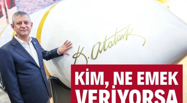 Kim, ne emek veriyorsa hepsine minnettarız Fuarda gördüklerinden büyük memnuniyet duyduğunu kaydeden CHP lideri “İktidarlar gelip geçicidir ama bu birikim ve tecrübe kalıcıdır” dedi