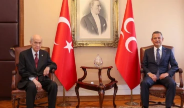 Bahçeli’den, “CHP’ye mutlak butlan” sorusuna net yanıt CHP’ye yönelik mutlak butlan davası ile ilgili soruya yanıt veren MHP Genel Başkanı Devlet Bahçeli, “CHP’nin içinin karıştırılması, parçalanması, hukuki yönden zedelenmesine veyahut başka amaçlarla kullanılmasına müsaade edilmemesini temenni ederiz” dedi.