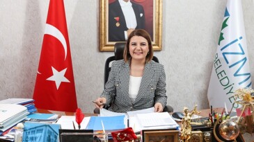 İzmit Belediye Başkanı Fatma Kaplan Hürriyet ve Eşi Gözaltına Alındı