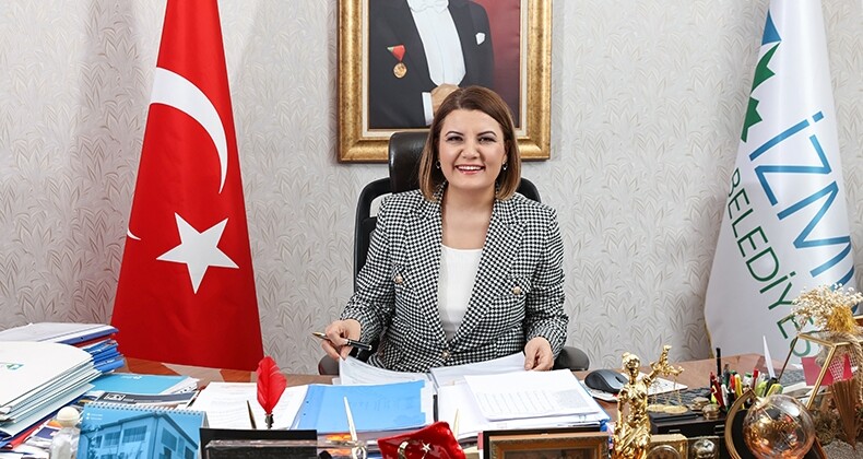 İzmit Belediye Başkanı Fatma Kaplan Hürriyet ve Eşi Gözaltına Alındı